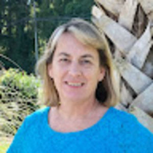 Meet your Posher, Dana